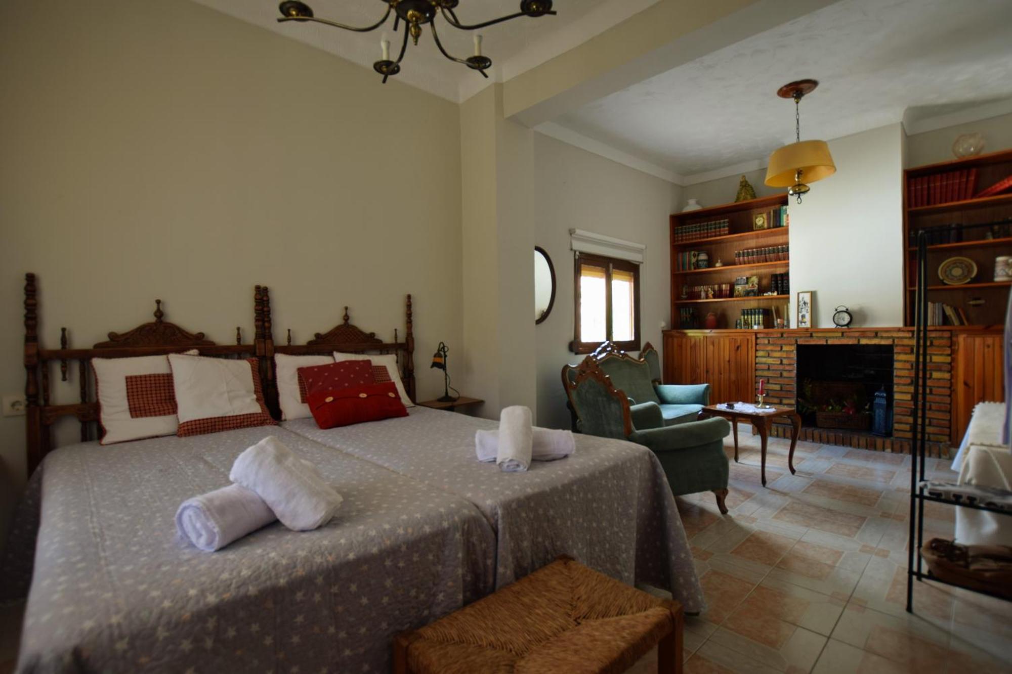 Tuguest Hortichuela House Villa Ugijar Bagian luar foto